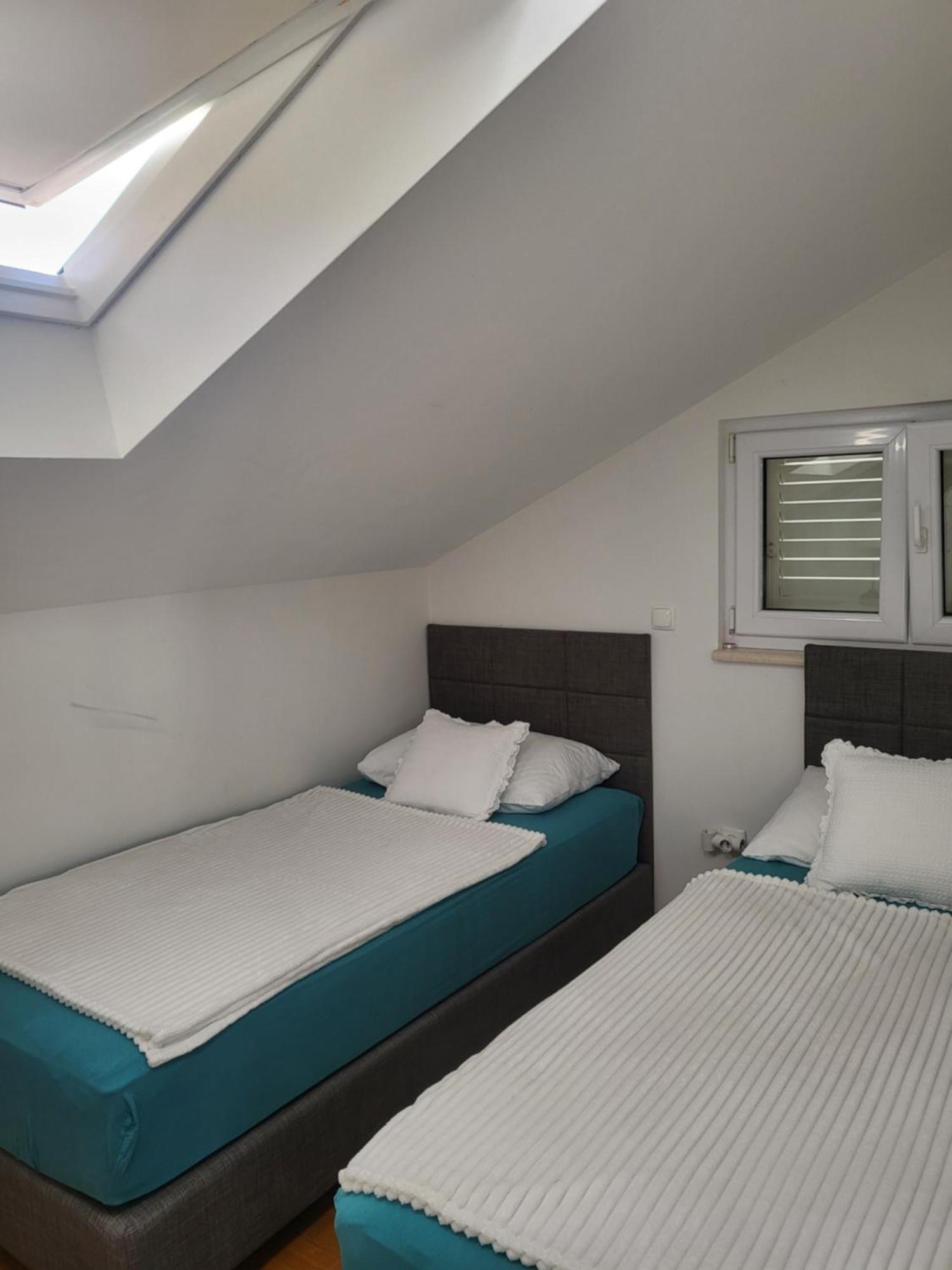 Beach Spot Apartments Makarska Exterior photo
